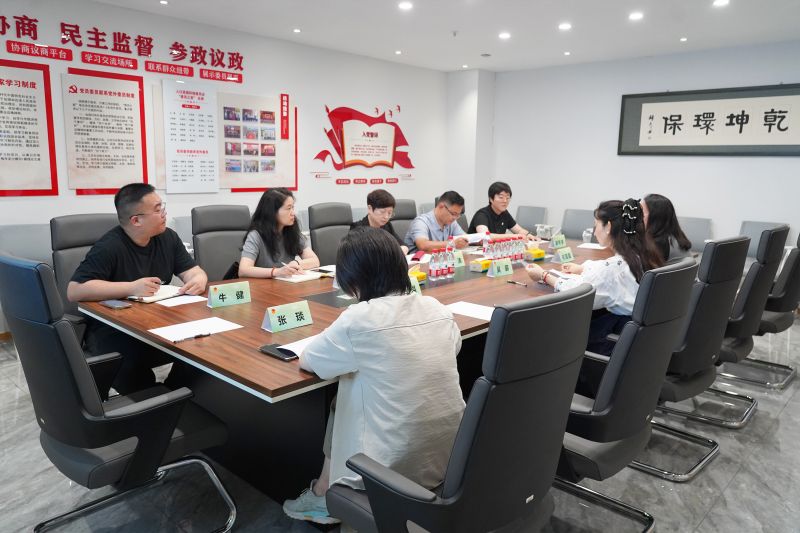 欢迎团省委、团市委领导莅临乾坤环保调研考察